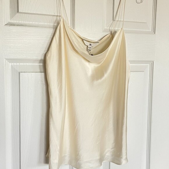 NWT Charlotte Silk Camisole Banana Republic in Ivory/Champaign - Picture 2 of 7